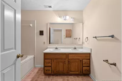 4197 Ferncreek Drive, Fayetteville, NC 28314 - Photo 30