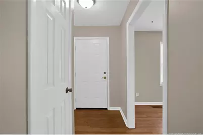 7128 Ashwood Circle, Fayetteville, NC 28303 - Photo 6