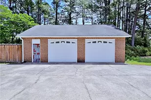 1869 Conover Dr, Fayetteville, NC 28304 - Photo 48