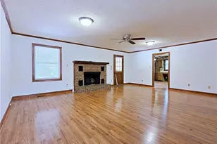 1869 Conover Dr, Fayetteville, NC 28304 - Photo 6