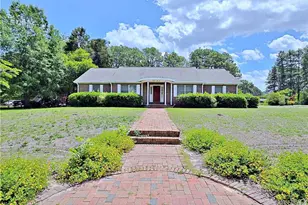 1869 Conover Dr, Fayetteville, NC 28304 - Photo 1