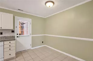 425 Cityview Ln, Fayetteville, NC 28301 - Photo 10