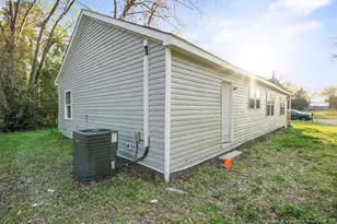 313 315 S Racepath St, Fayetteville, NC 28301 - Photo 6
