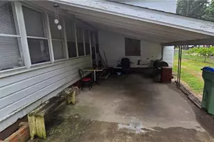 203 Jackson St, Rowland, NC 28340 - Photo 36