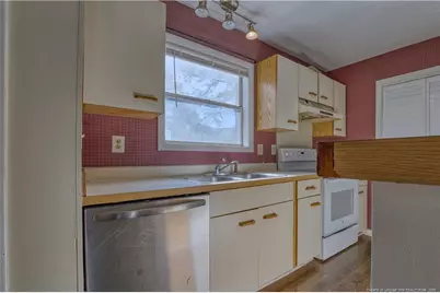 1006 Brookhollow Drive #7, Fayetteville, NC 28314 - Photo 6