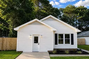 1124 Hoke Loop Rd, Fayetteville, NC 28314 - Photo 2
