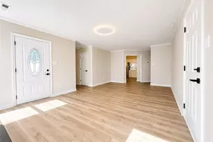 1124 Hoke Loop Rd, Fayetteville, NC 28314 - Photo 4