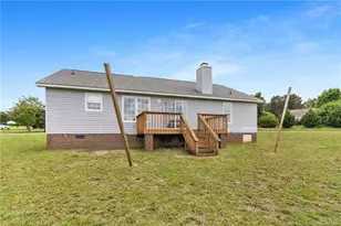 15 Peach Blossom Cir, Sanford, NC 27332 - Photo 28