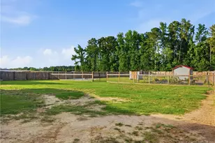 49 Alfalfa Dr, Parkton, NC 28371 - Photo 34