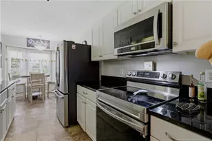 6963 Bostick Dr, Fayetteville, NC 28314 - Photo 20