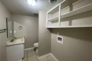 4959-C Galveston Dr, Fayetteville, NC 28303 - Photo 10