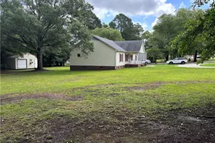 2508 N Roberts Ave N, Lumberton, NC 28358 - Photo 22