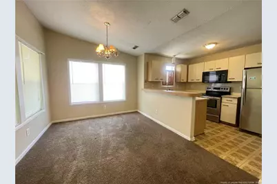 1000 Woodcreek #9 Drive, Fayetteville, NC 28314 - Photo 4