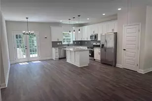 120 McNeill St, Hope Mills, NC 28314 - Photo 2