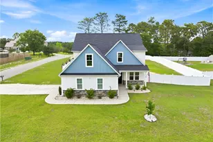 220 Nairn St, Fayetteville, NC 28311 - Photo 2