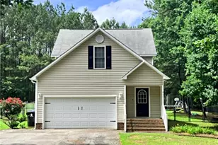 511 N Franklin Dr, Sanford, NC 27330 - Photo 1