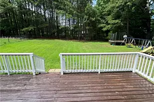 511 N Franklin Dr, Sanford, NC 27330 - Photo 18