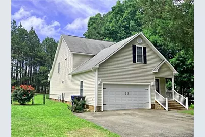 511 N Franklin Drive, Sanford, NC 27330 - Photo 2