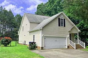 511 N Franklin Dr, Sanford, NC 27330 - Photo 2