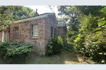 1203 Hillsboro Street, Fayetteville, NC 28301 - Photo 4