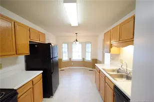 1328 Butterwood Cir, Fayetteville, NC 28314 - Photo 4