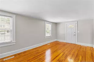 215 Hinsdale Ave, Fayetteville, NC 28305 - Photo 6