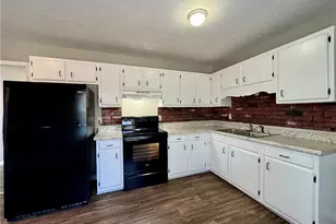 1222 Kienast Dr, Fayetteville, NC 28314 - Photo 6