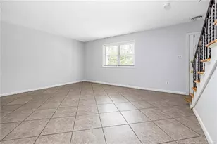 2328 Barrington Cir, Fayetteville, NC 28303 - Photo 8