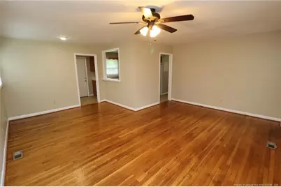 829 Carlisle Street, Raleigh, NC 27610 - Photo 4