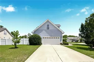 420 Thorncliff Dr, Raeford, NC 28376 - Photo 4