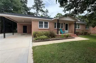1417 Granada Dr, Fayetteville, NC 28314 - Photo 1