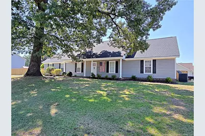 112 Forest Creek Drive, Raeford, NC 28376 - Photo 2