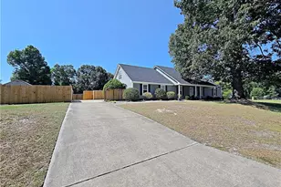 112 Forest Creek Dr, Raeford, NC 28376 - Photo 38
