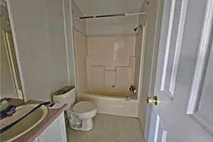 608 Old Whiteville Rd, Lumberton, NC 28358 - Photo 20