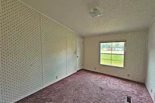 608 Old Whiteville Rd, Lumberton, NC 28358 - Photo 16