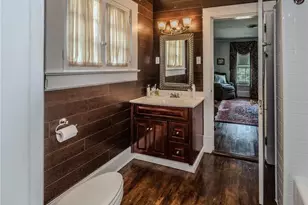 212 E 3rd Ave, Red Springs, NC 28377 - Photo 32