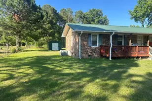 669 Russ Rd, Lumberton, NC 28358 - Photo 2