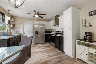5132 Thackeray Dr, Fayetteville, NC 28306 - Photo 8