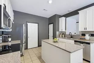 731 Century Dr, Cameron, NC 28326 - Photo 8