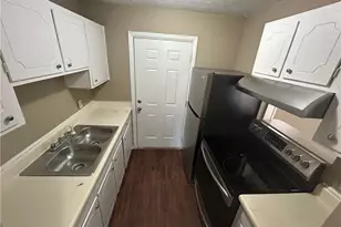 3210 Tallywood Dr, Fayetteville, NC 28303 - Photo 2