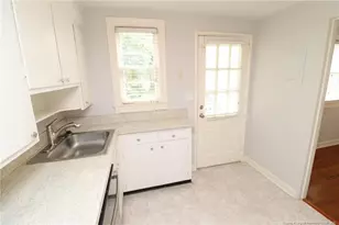 1000 Nichols Dr, Raleigh, NC 27605 - Photo 10