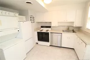 1000 Nichols Dr, Raleigh, NC 27605 - Photo 8