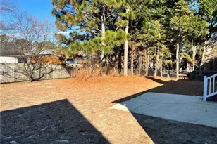 5305 Thackeray Dr, Fayetteville, NC 28306 - Photo 4