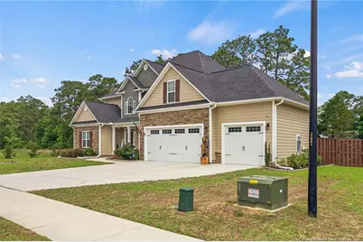 3125 Cragburn Place, Fayetteville, NC 28306 - Photo 2