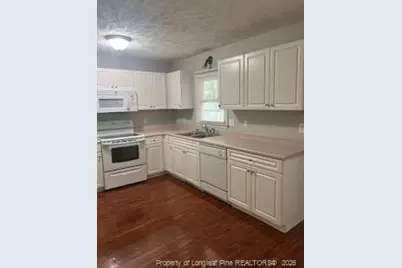 104 Brett Court, Fayetteville, NC 28305 - Photo 8