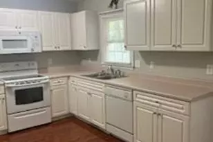 104 Brett Ct, Fayetteville, NC 28305 - Photo 8