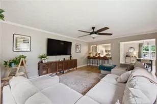 202 N Jackson St, Raeford, NC 28376 - Photo 6