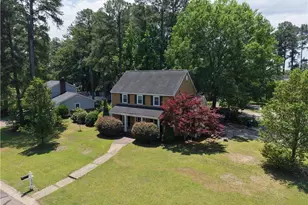 219 Viking Rd, Fayetteville, NC 28303 - Photo 6