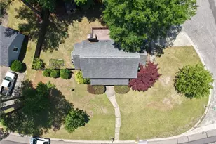 219 Viking Rd, Fayetteville, NC 28303 - Photo 8