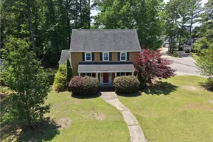 219 Viking Rd, Fayetteville, NC 28303 - Photo 2